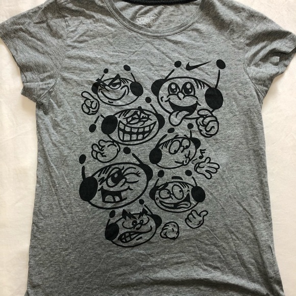 Nike slim fit cartoon t-shirt - Picture 1 of 2